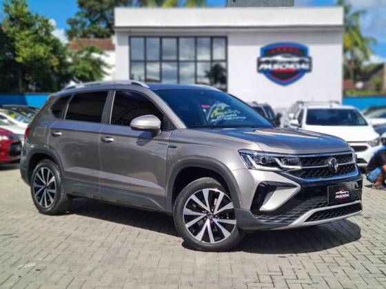 VOLKSWAGEN TAOS 1.4 250 TSI TOTAL FLEX HIGHLINE AUTOMÁTICO